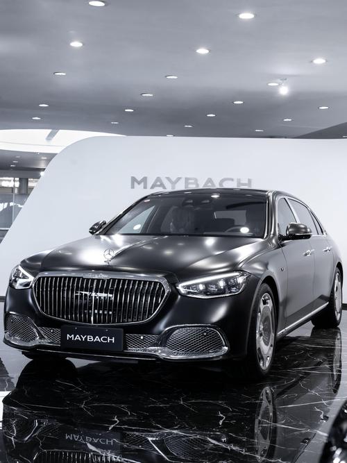 佛山南海区启集博企业管理咨询岚图汽车的售后服务让用户无忧出行，迈巴赫未来的豪华车趋势