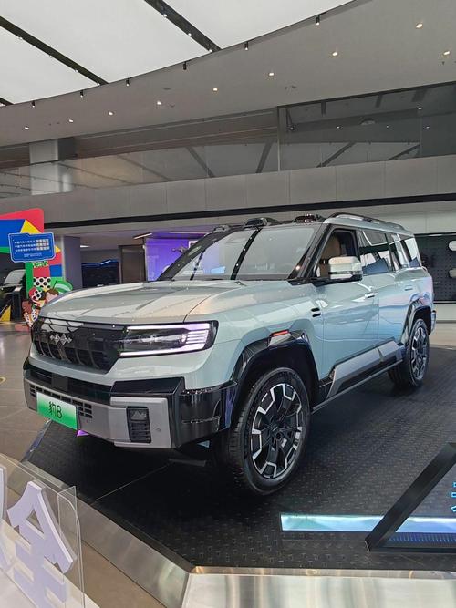 佛山南海区启集博企业管理咨询比亚迪方程豹硬派越野的爆款，英菲尼迪35周年与你共成长